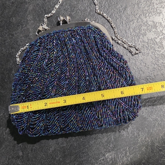 Elegant Blue Beaded Evening Bag - Picture 7 of 8